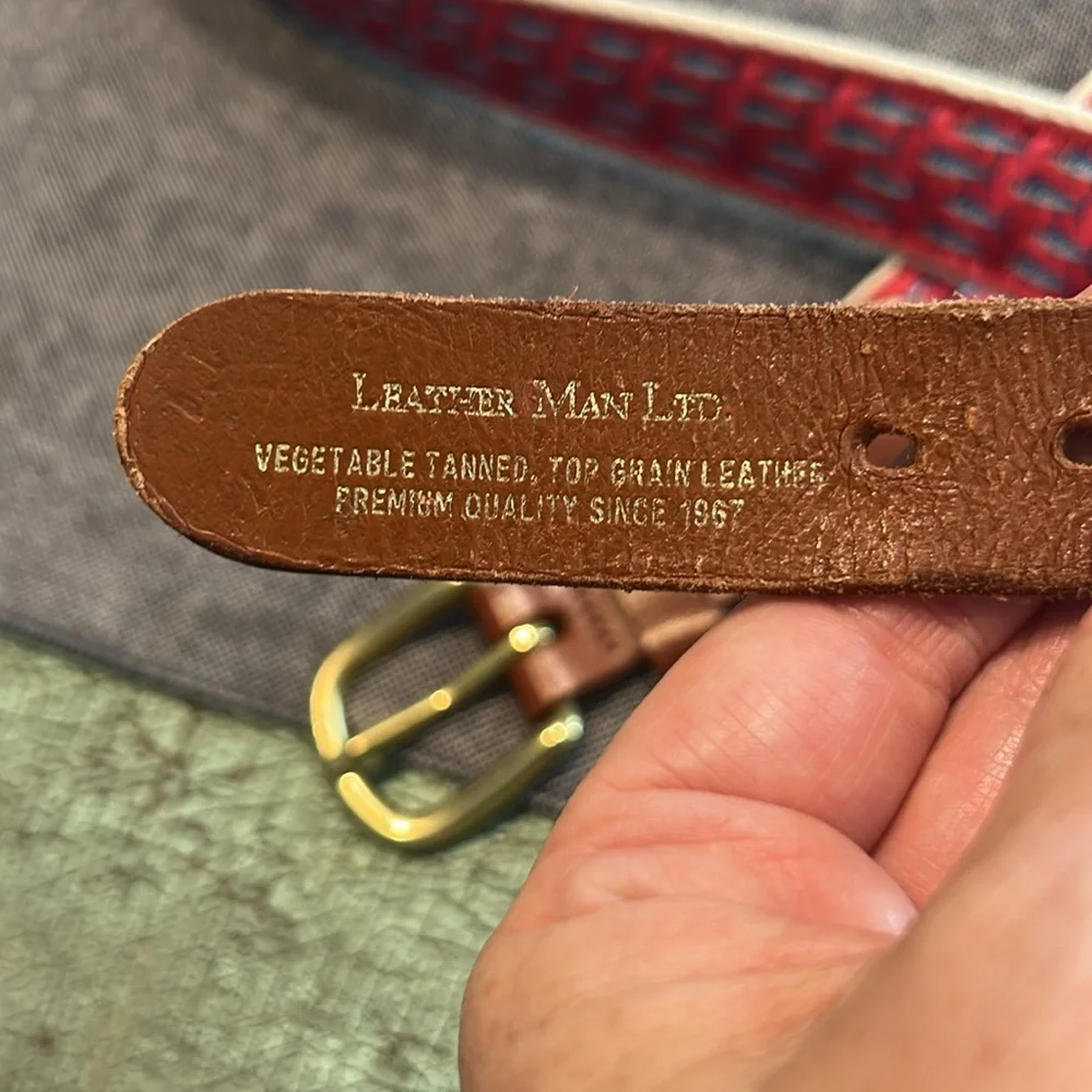 Leather Man LTD Woven Ribbon Belt Red & Blue Geometric Pattern Sz44 Brass Buckle